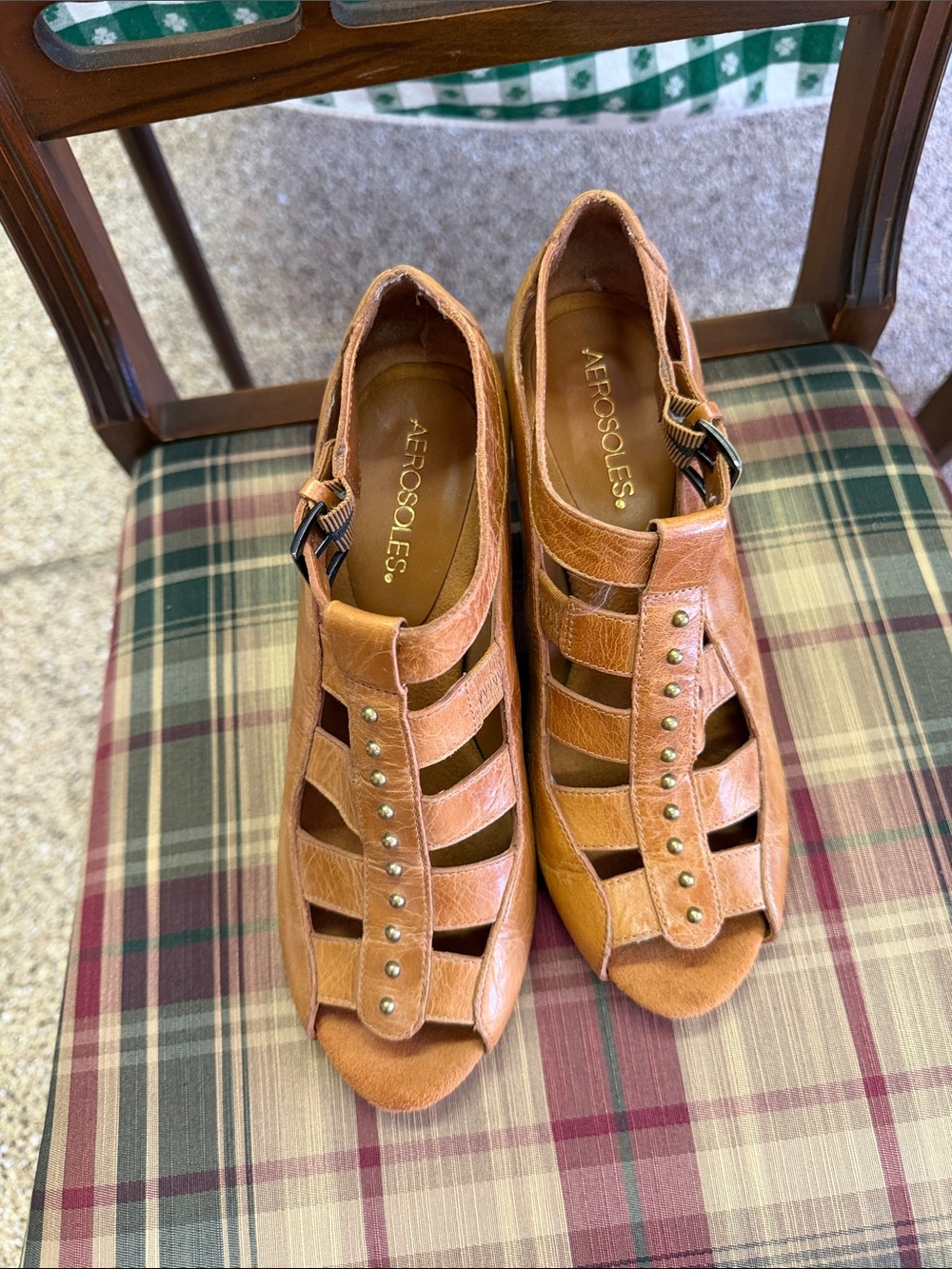 AEROSOLES Cognac Strappy Studded Open-Toe Sandals